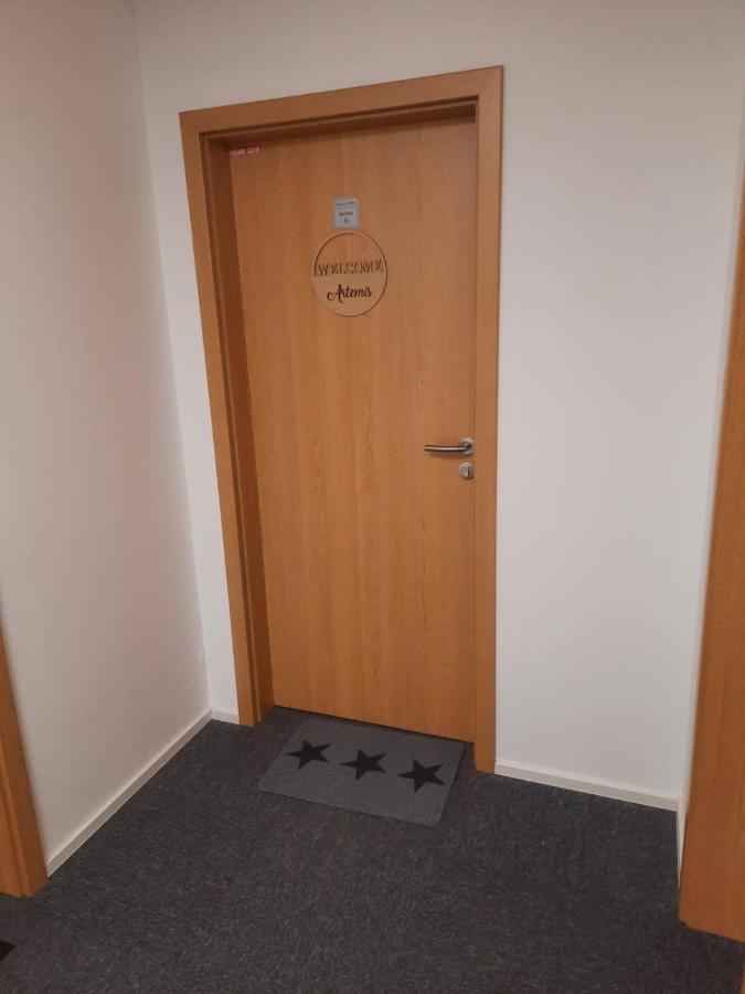 Apartman Artemis Bešeňová Exteriér fotografie